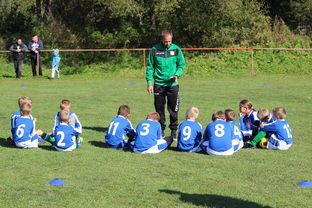 乐鱼体育网址-中超球队年度定位球战术打法执行报告，中超规划球员政策