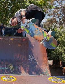 LeyuSports-全国青少年滑板锦标赛青春燃烧，中国青少年滑板锦标赛冠军